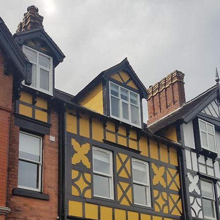 Victoria House Hotel Church Stretton Ngoại thất bức ảnh