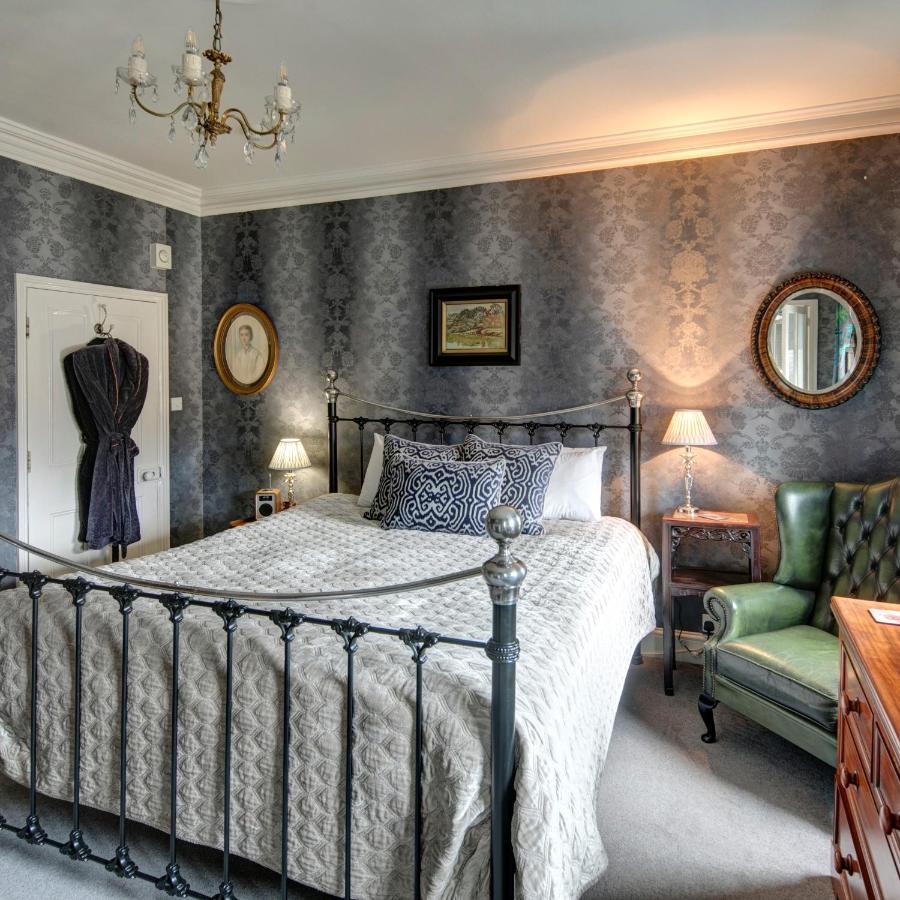 Victoria House Hotel Church Stretton Ngoại thất bức ảnh
