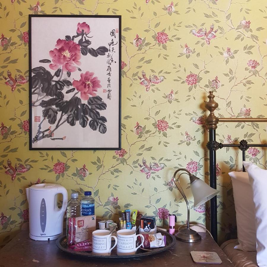 Victoria House Hotel Church Stretton Ngoại thất bức ảnh