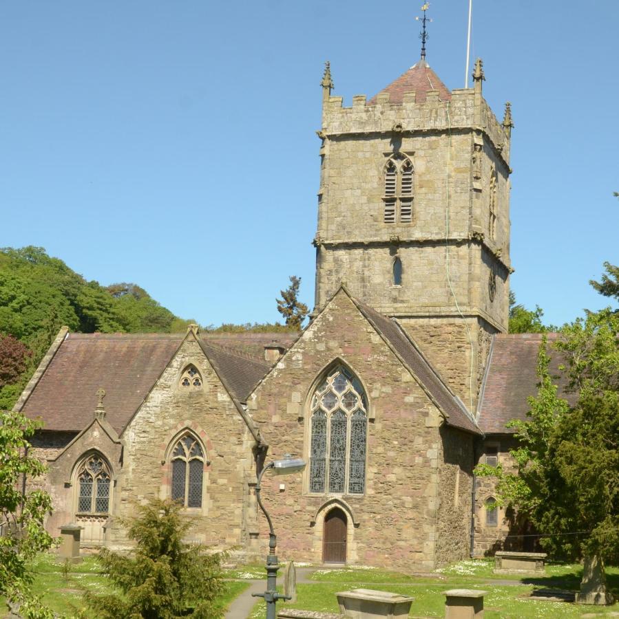 Victoria House Hotel Church Stretton Ngoại thất bức ảnh