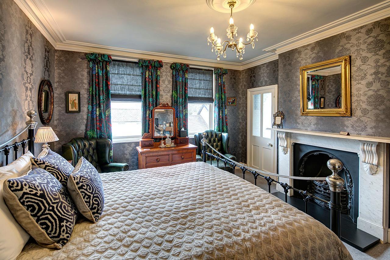 Victoria House Hotel Church Stretton Ngoại thất bức ảnh